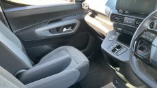 Vauxhall Combo Life 100kW Ultimate XL 50kWh 5dr Auto Electric Estate